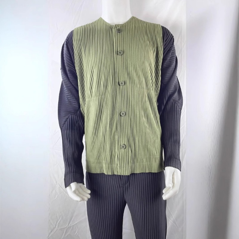 Miyake Original Pleated Vest M - Crew Clothing Summer Jacket recension och pris