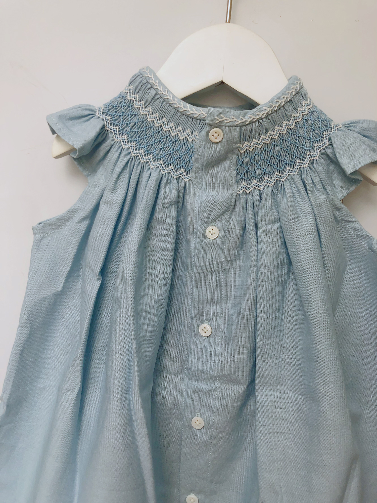 Girls Smocking Bishop Dress Su - Summer Clothing Boutiques recension och pris